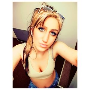 Meet your Posher, Brandy